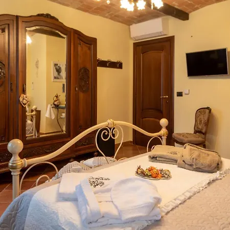 Сasa de vacaciones The Black Rose Country House
