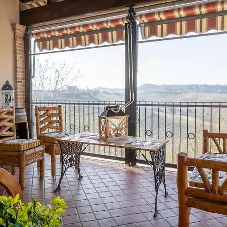 The Black Rose Country House * Calosso